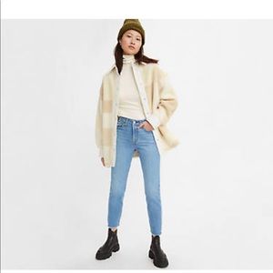 Levi’s Premium wedgie jeans